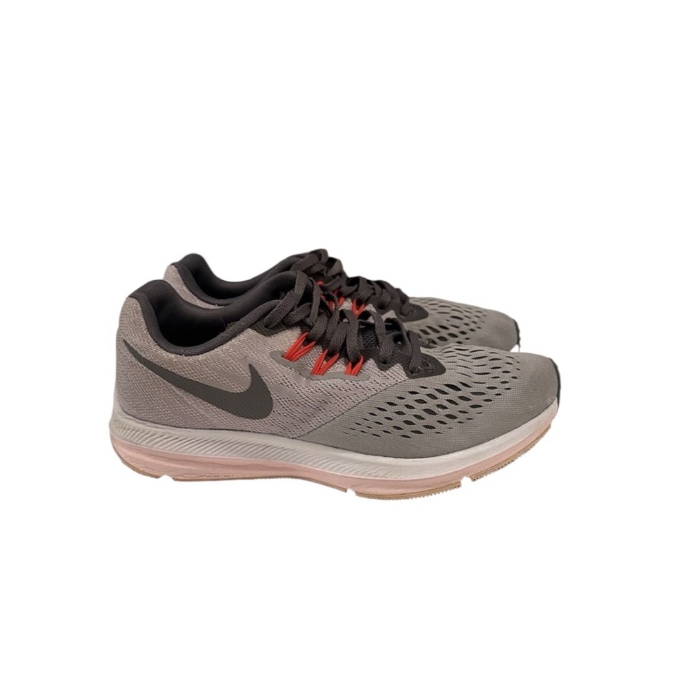Women's Size  8,5 Nike Zoom Winflo 4 Pink Grey‎ Sneaker Lace Up